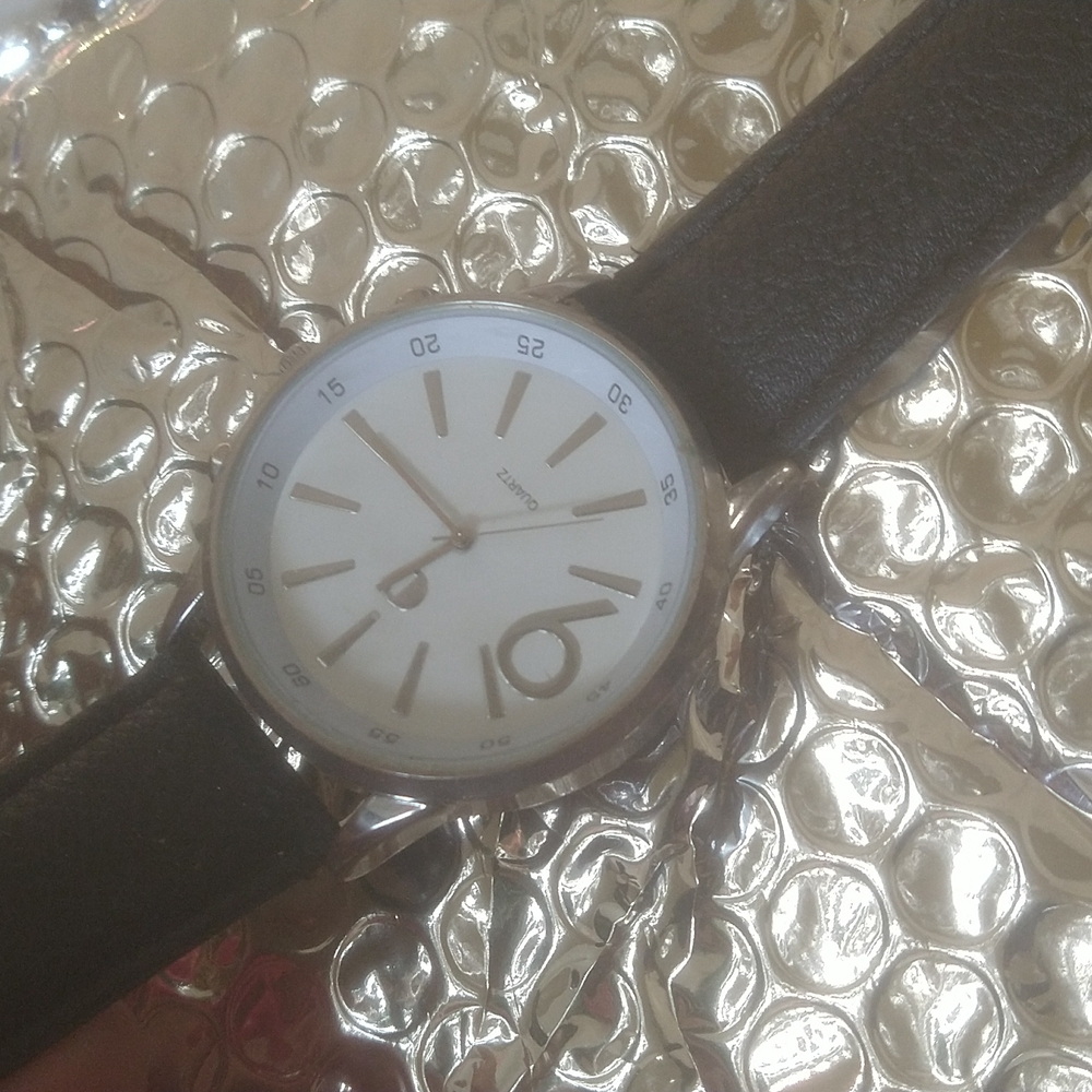 Oversized '80s, 90s Vintage watch